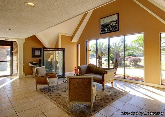 Red Roof Inn Lafayette Airport Interior photo